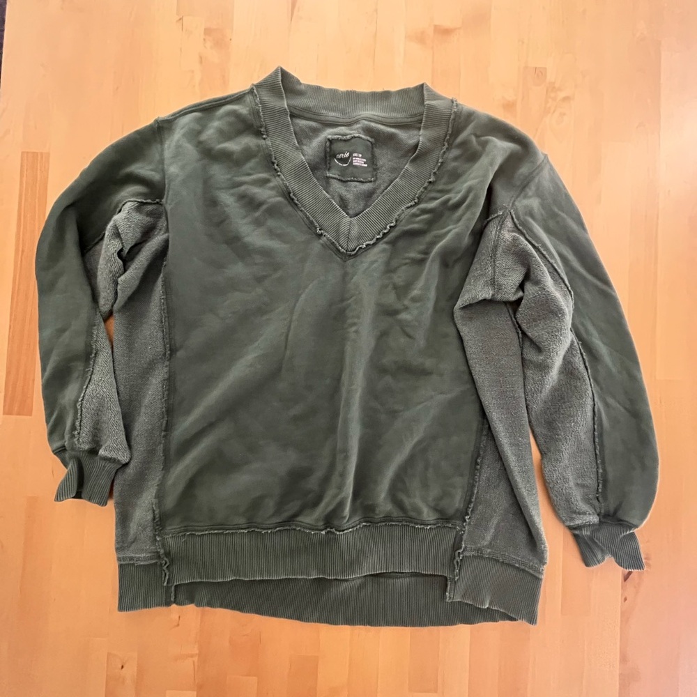 Aerie Green V-Neck Sweatshirt